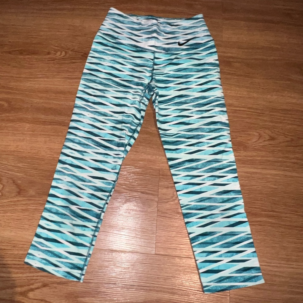 Womens nike capris